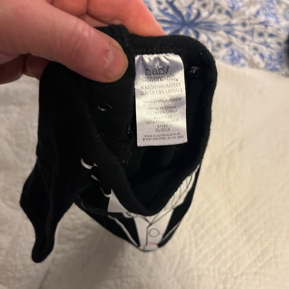 EUC “Tuxedo” onesie. - Picture 3 of 4